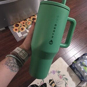 HydroJug Vibrant Green Hydration Bottle